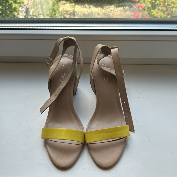 Aldo Yellow Open-toes hells US 8 - Picture 4 of 5